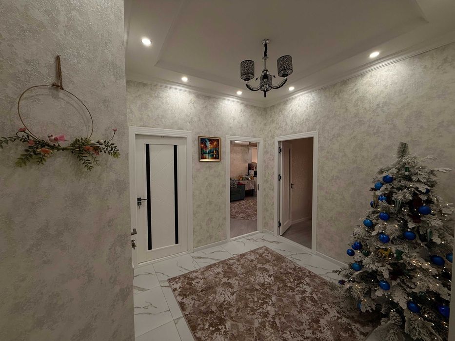 3-х комнатная квартира-студия с мебелью в центре города