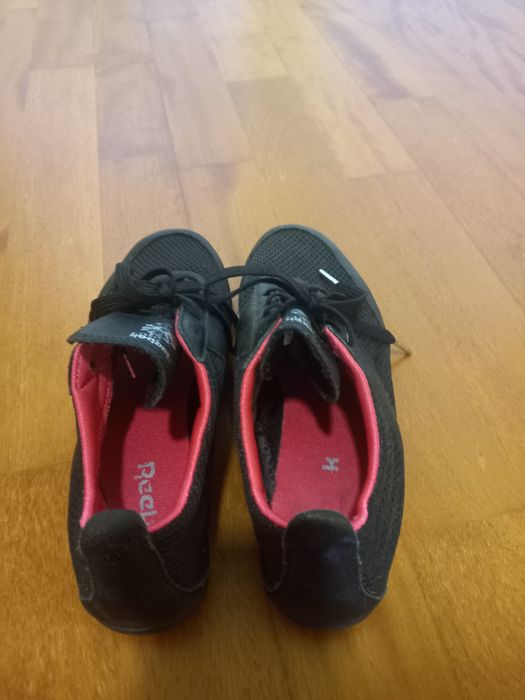 Дамски спортни обувки Reebok размер 38