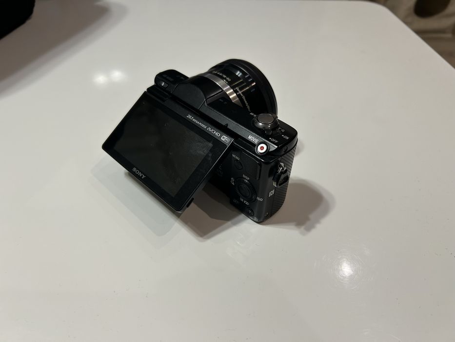 Sony alpha 5000
