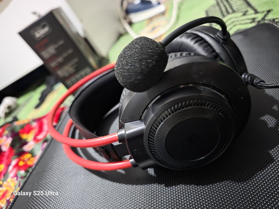 Наушник игровой                 .