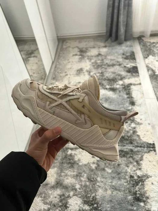Off White Odsy-1000 White