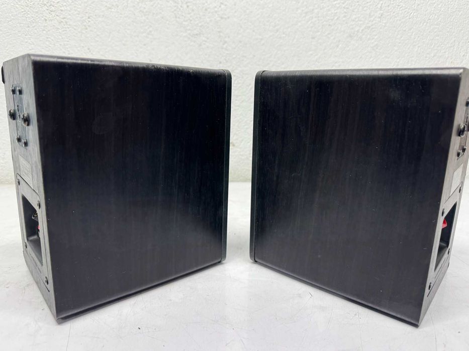 Тонколони - Cambridge Audio S20