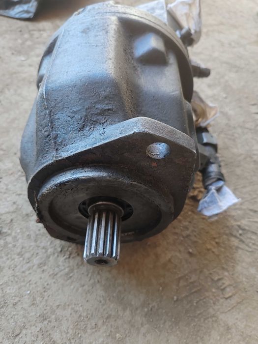 Pompa Hidraulica Incarcator Frontal O&K L45 (vola)