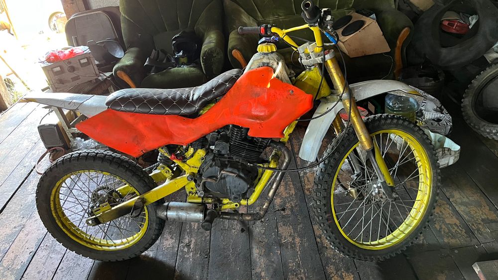 продам эндуро мотоцикл