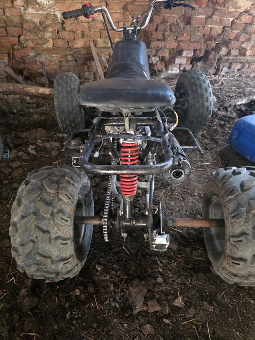Vând sau schimb atv de 200cc proiect