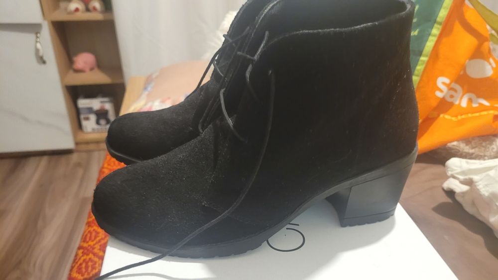Ghete damă piele 38,39