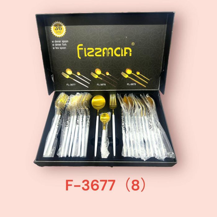 Наборы столовых приборов