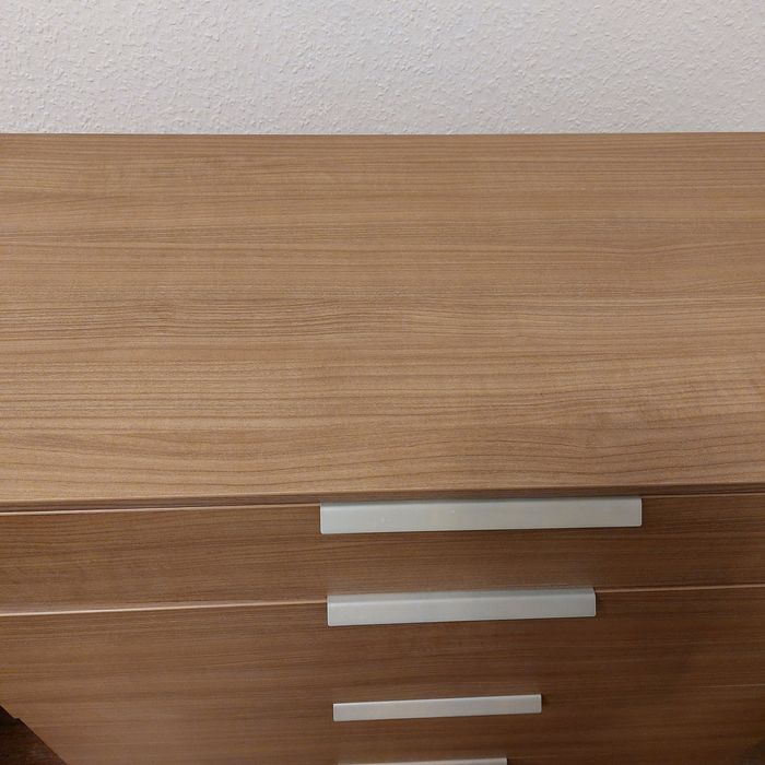 Комод в отлично състояние