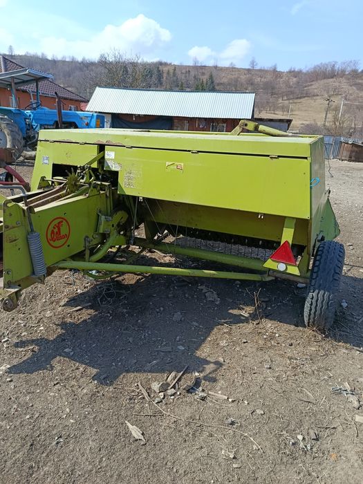 Vând balotiera class marcant 50