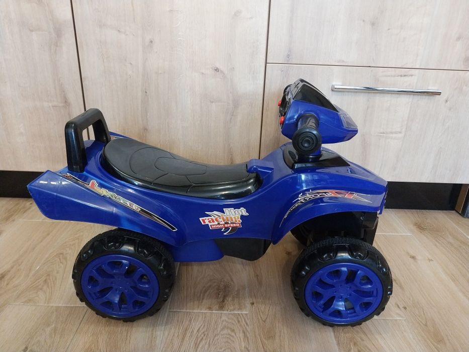 Кола за бутане ATV