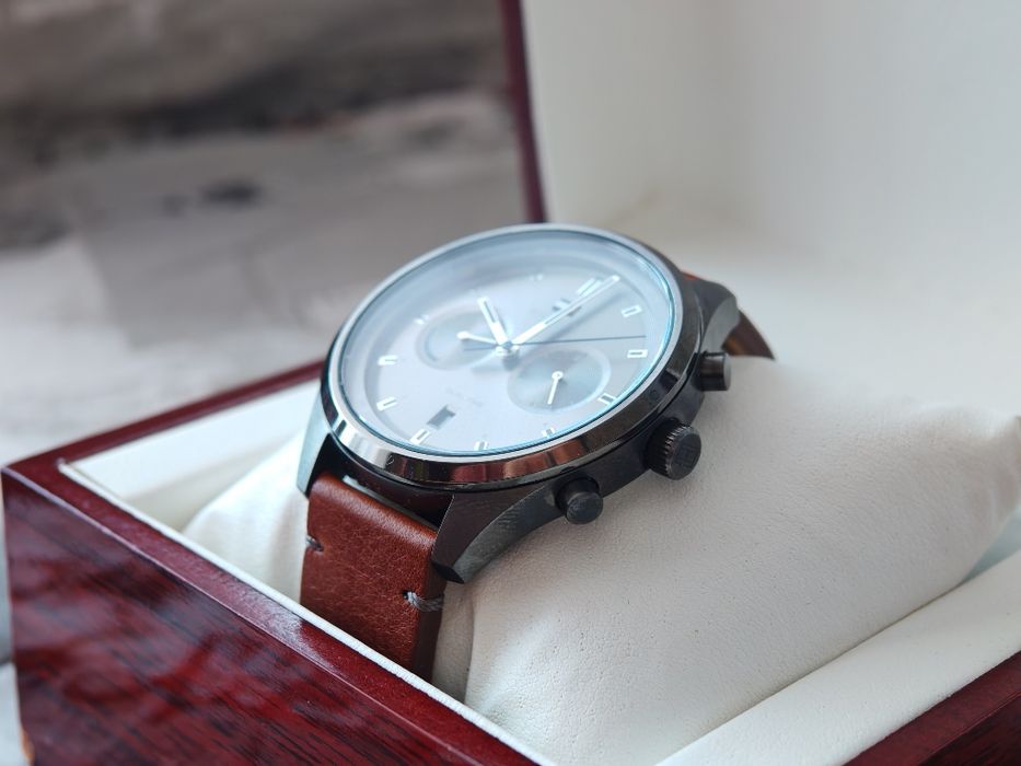 Часовник Tommy hilfiger