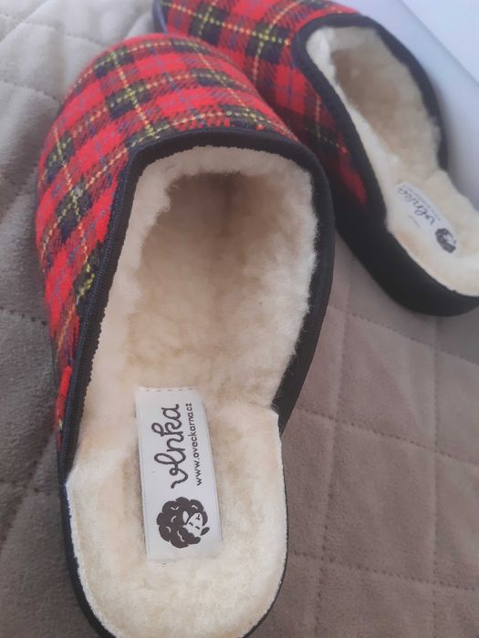 Papuci dama noi 37 lana naturala Merino