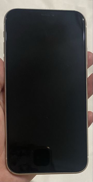 Продам Iphone 11