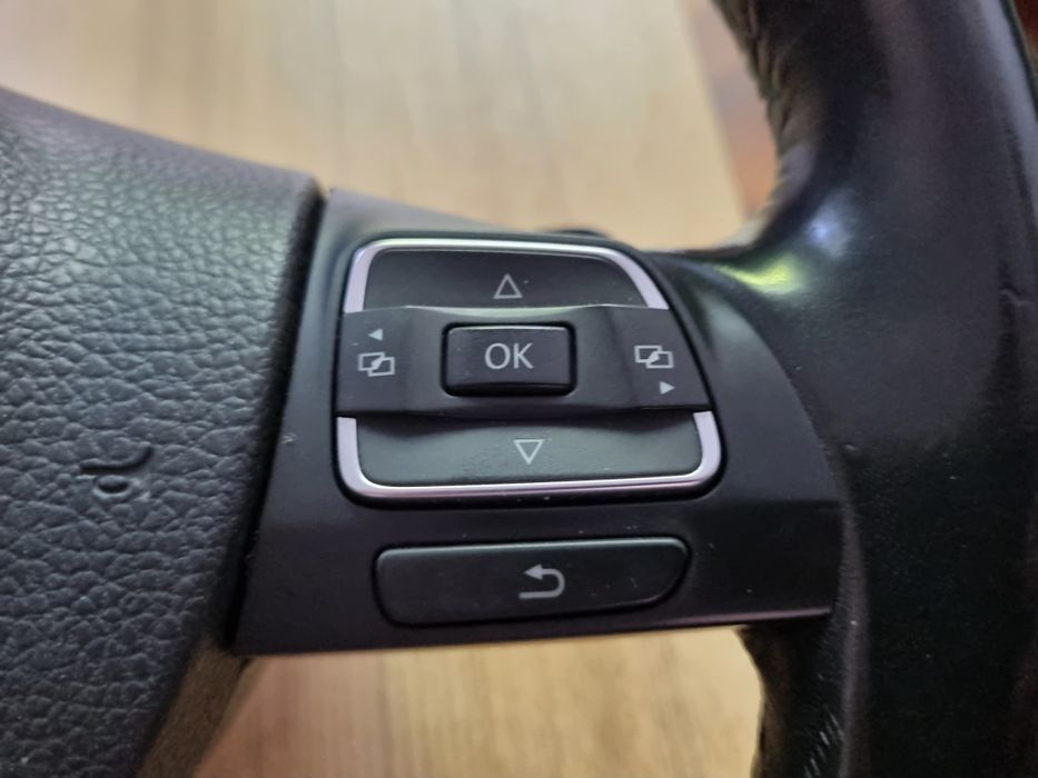 Volan complet Passat B7 cu padele