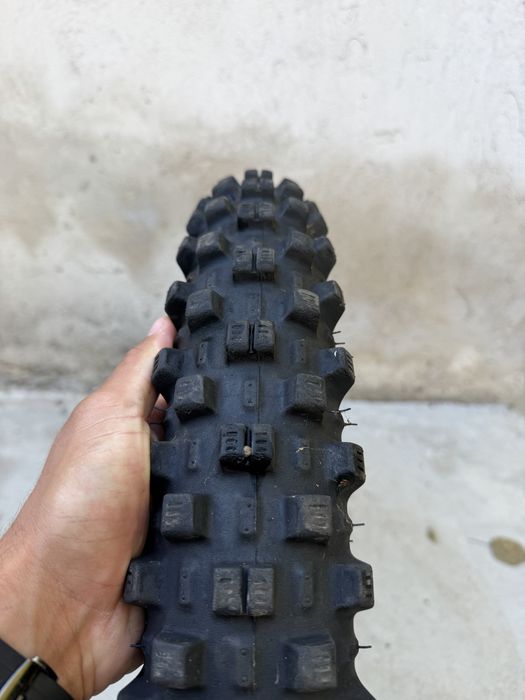 Мото гуми Michelin Tracker