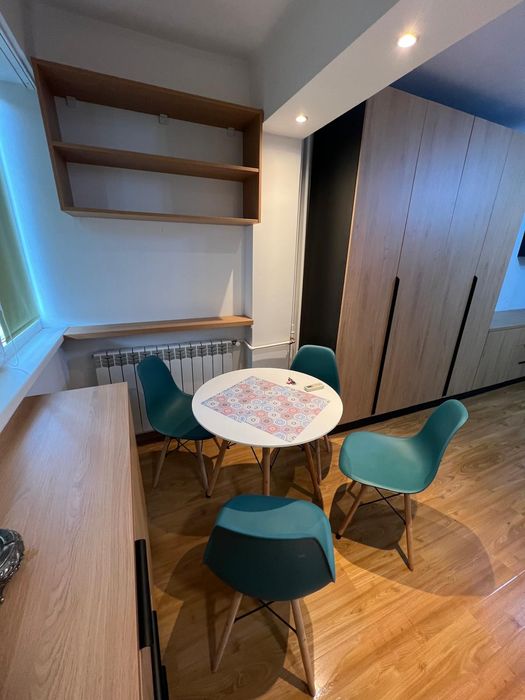 Proprietar vand Garsoniera Renovata  langa Metrou Lujerului