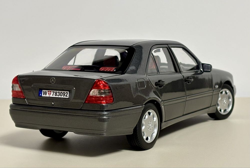 Macheta Mercedes C-Class W202 - NOREV 1:18