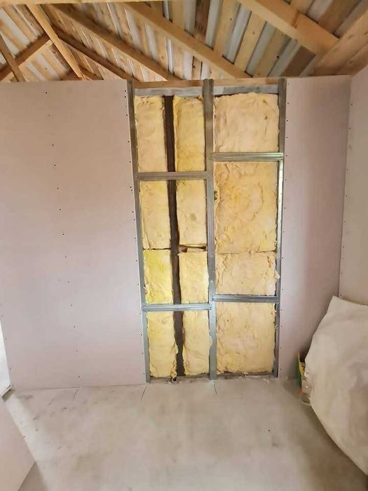 Casa Modulara, Garaje Auto si Containere din structura metalica si panou sandwich termoizolant