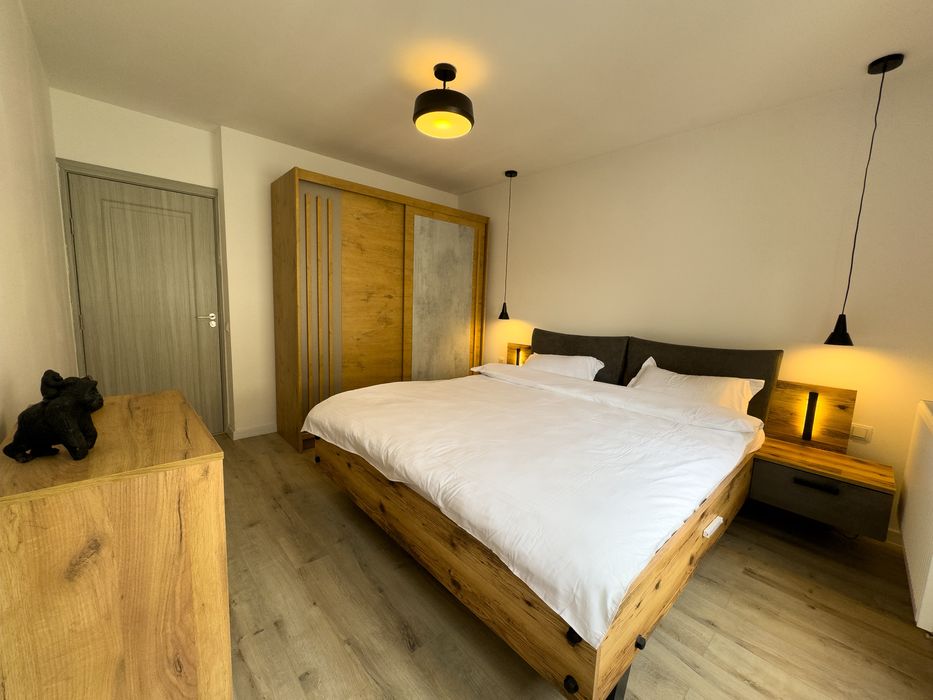 Apartament Cazare 2 camere Regim Hotelier-Parcare,Pat king, Ortoprofil