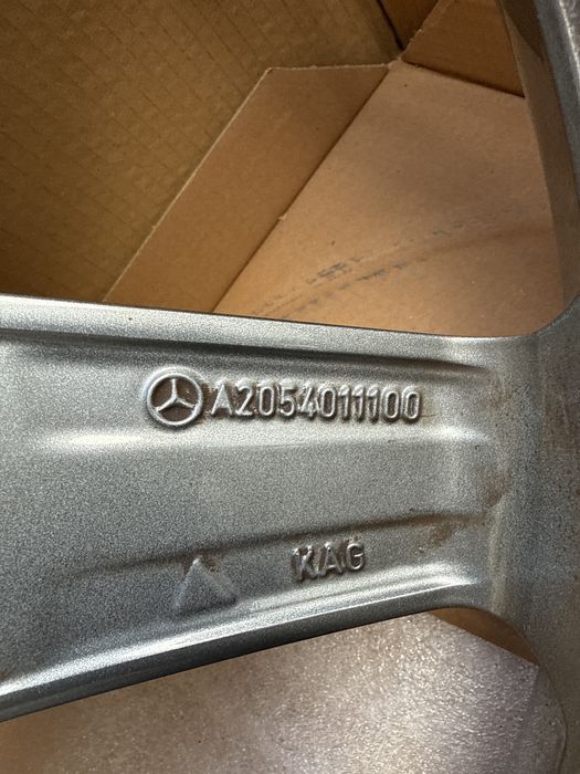 Мерцедес 18 цола 5.112 централен отвор 66.6 спорт пакет !