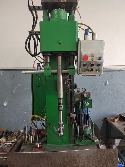 Станоглар сотилади