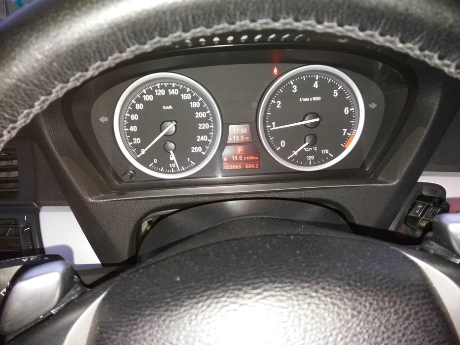 Продавам БМВ Х6 2008 г. бензин 300 к.с.