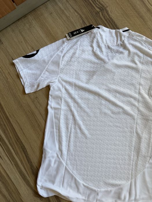 Оригинална чисто нива тениска Adidas REAL H JSY ! S,L,M