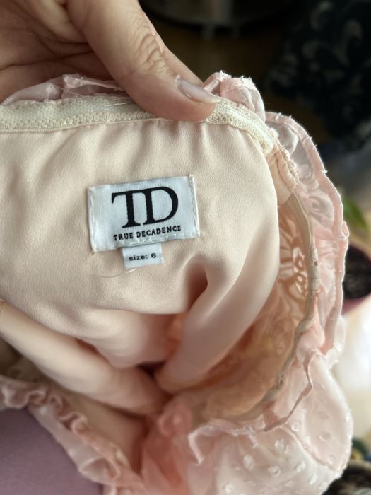 Рокля True Decadence