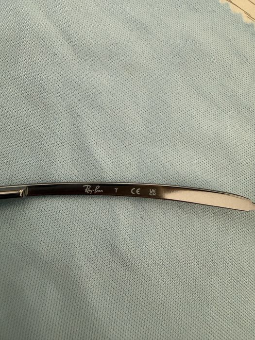 Солнцезащитные очки Ray-Ban