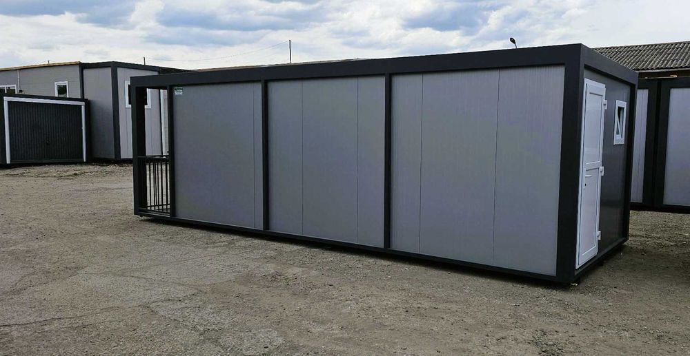 Container locuibil – 8m x 3m x 2,6m + terasă + baie