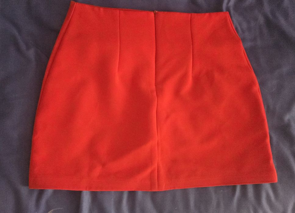 Продам новую юбку..