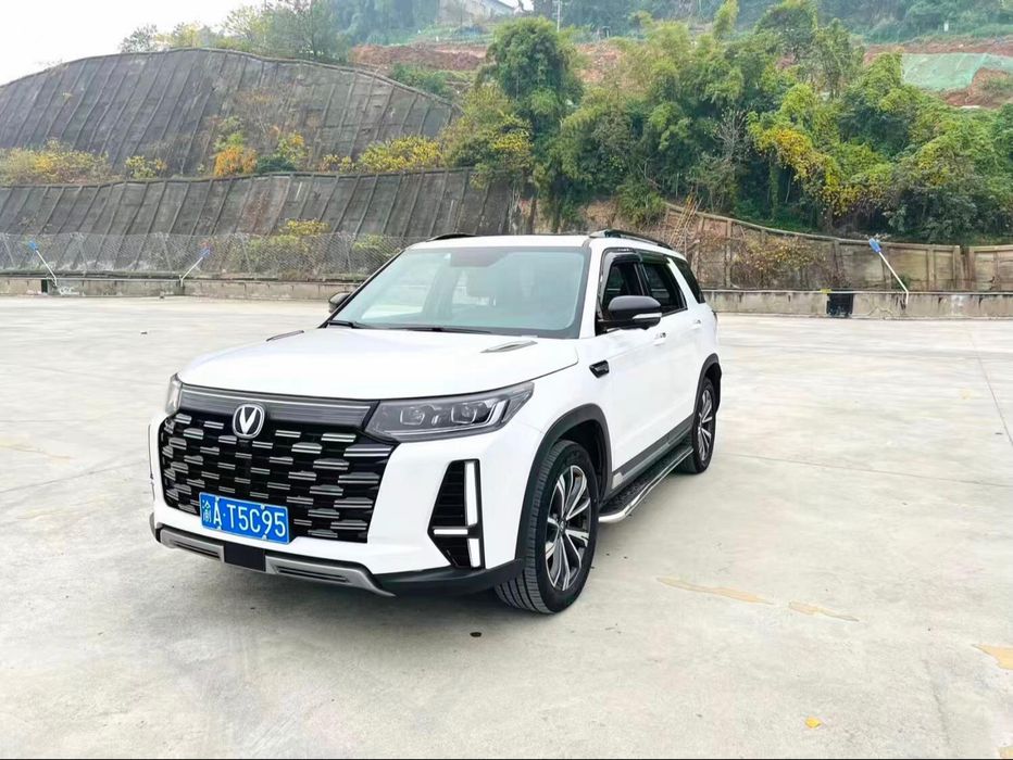Лобовое для Changan cs95 plus