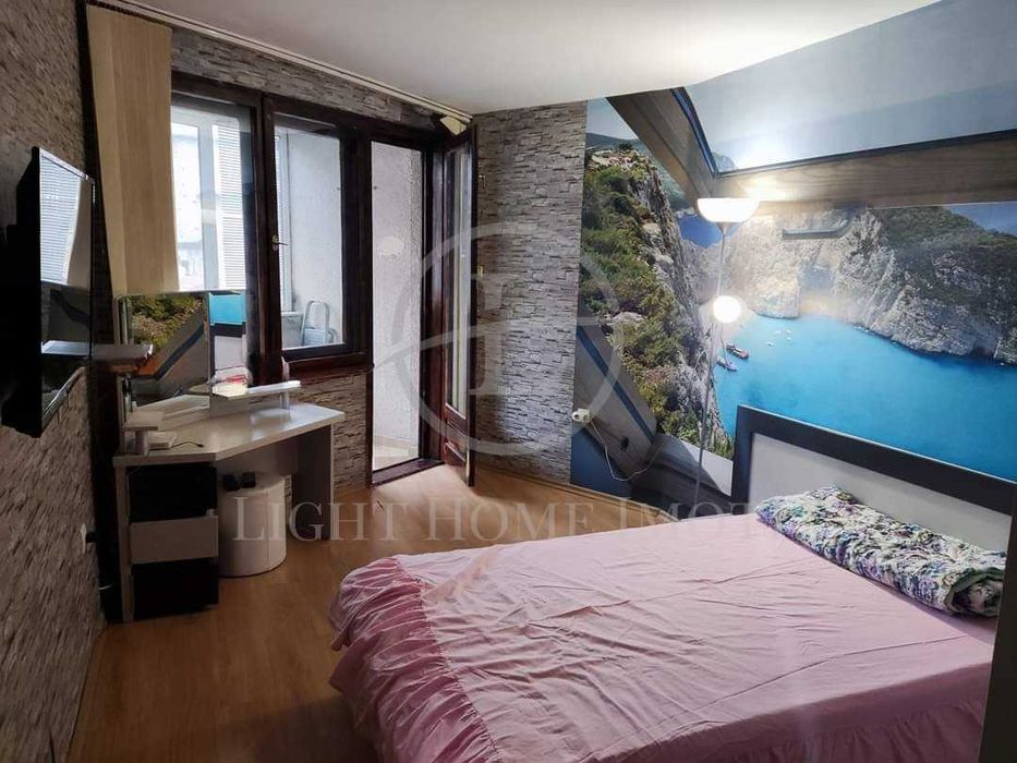 Продава се Четиристаен апартамент в Пловдив, Център - 102 кв.м за 2922 €/кв.м - Снимка #4