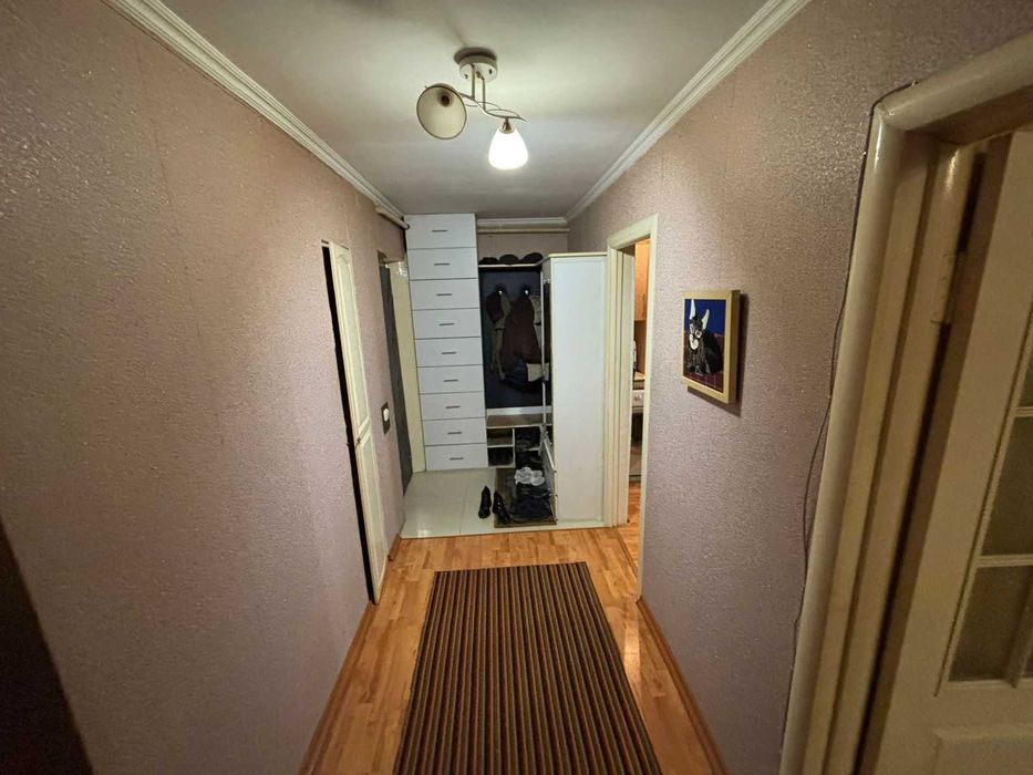 Продам 4 ком квартиру