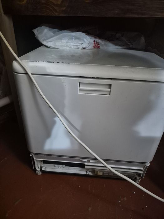 Продам посудомойку