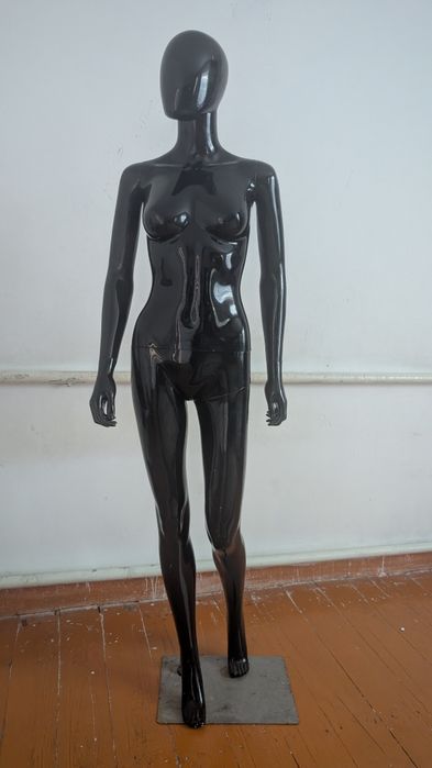 Маникены женский