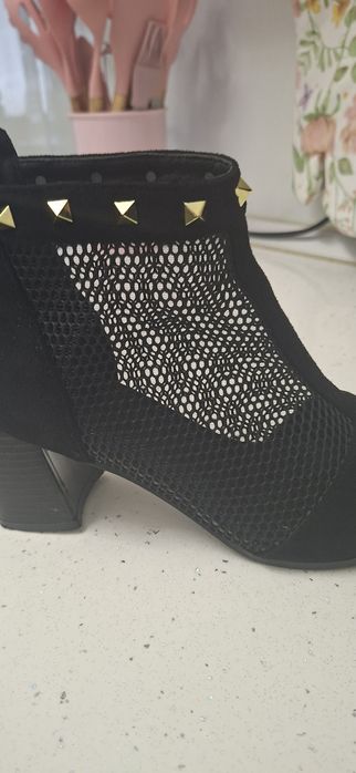3 perechi pantofi de dama noi 38