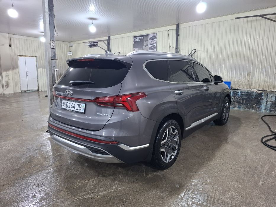 Hyundai santafe 3.5 2023 yil.