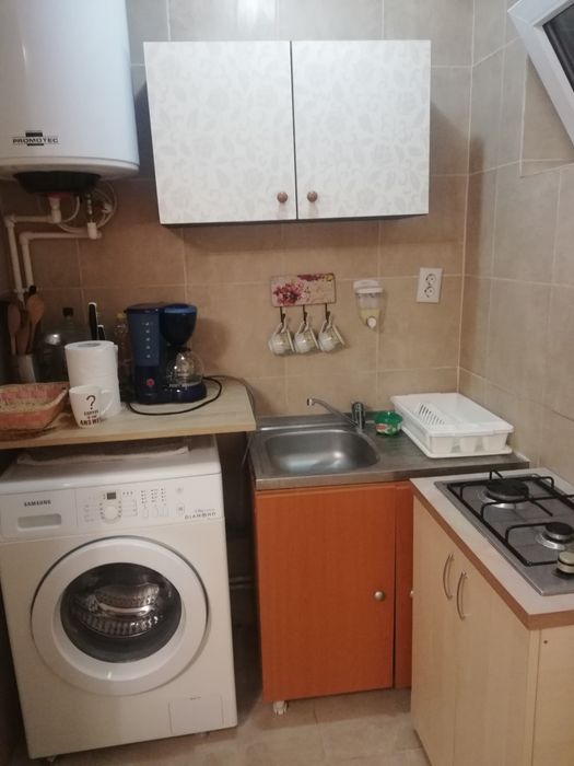 Închiriez garsonieră