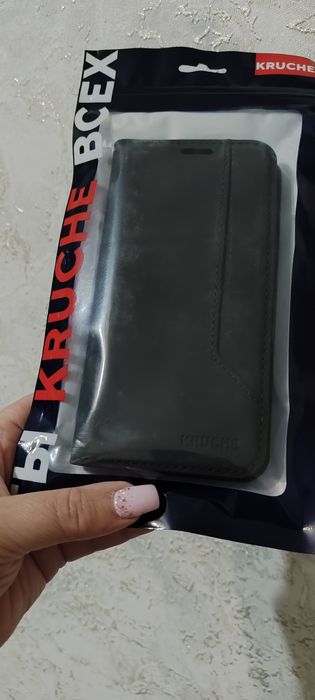 Продам чехлы новые