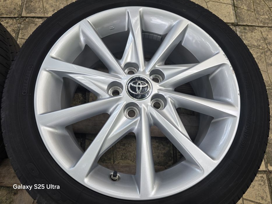Лети джанти 17ки 5х114.3 Toyota + летни гуми 215/50/17 Toyo