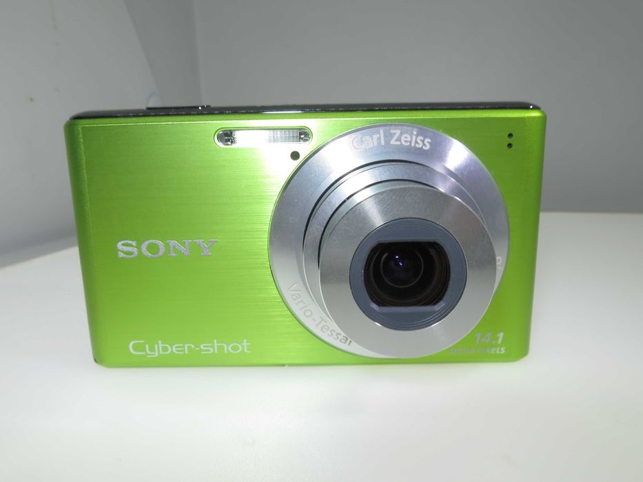 Sony Cyber-shot W530 компактен цифров фотоапарат дигитална камера НОВ!