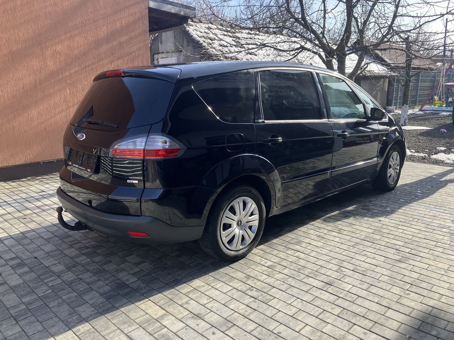 Ford S-MAX 2.0 140 cp