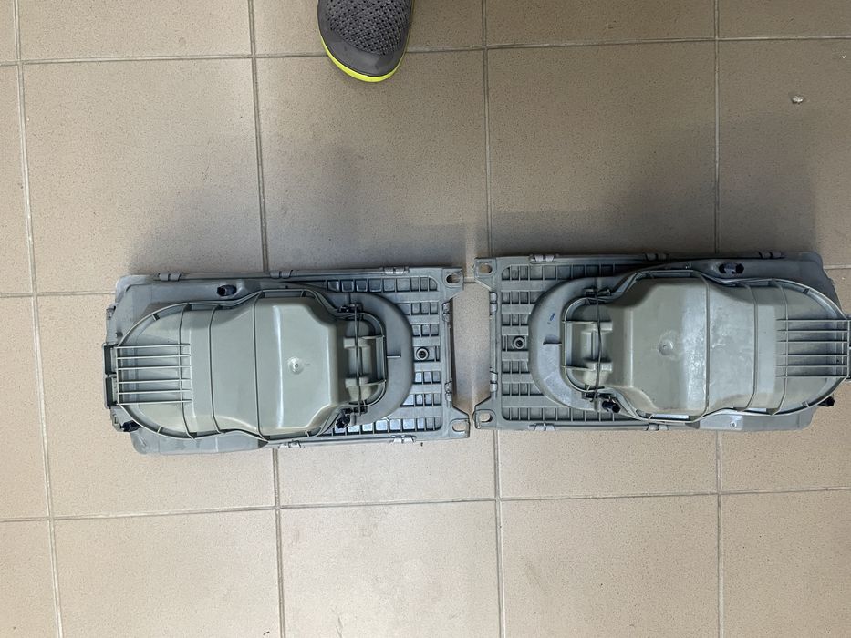 Faruri Mercedes w123 Hella