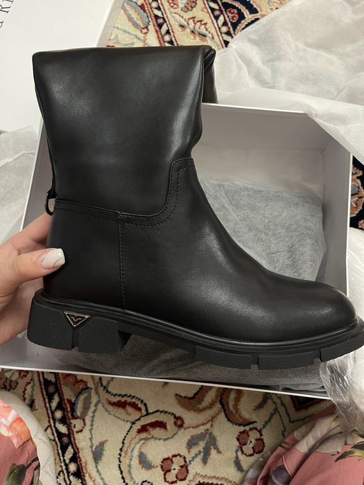 Сапоги женский очень красивый