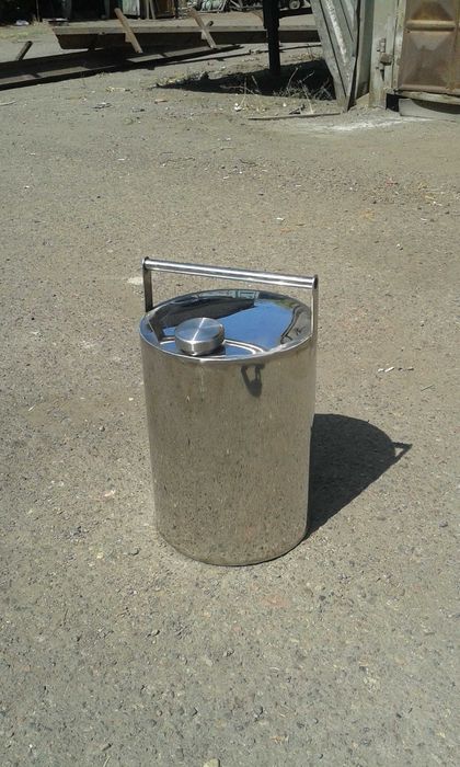 Ёмкости (баки, резервуары, канистры) из нержавейки