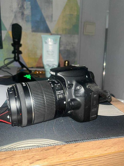 Canon EOS 100D + объектив EF-S 18-55mm + сумка