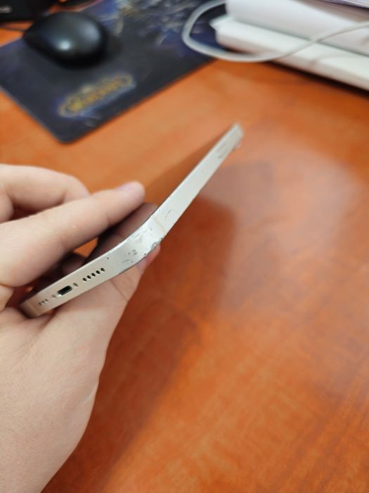 Продам Айфон 14 128гб