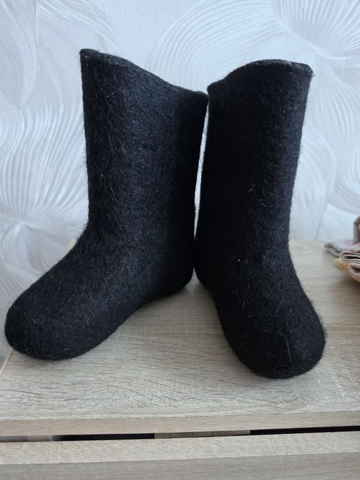 Продам детские валеночки