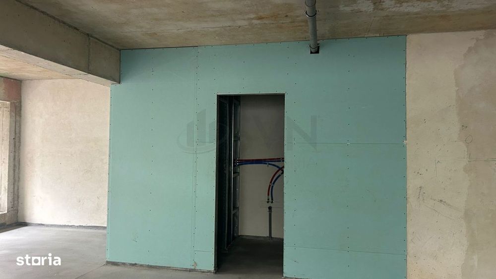 Spartiu comercial birouri Iancu Nicolae stradal bloc nou